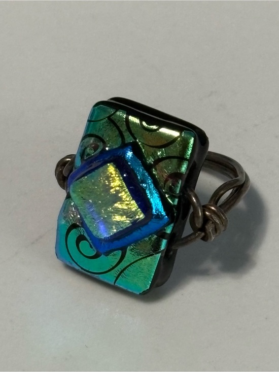 Jewelry - Iridescent Blue-Green Dichroic Glass Statement Ring - Unbranded